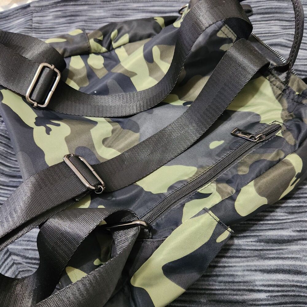 Camouflage backpack Green 13x12x5 Full Zip - Picture 9 of 12